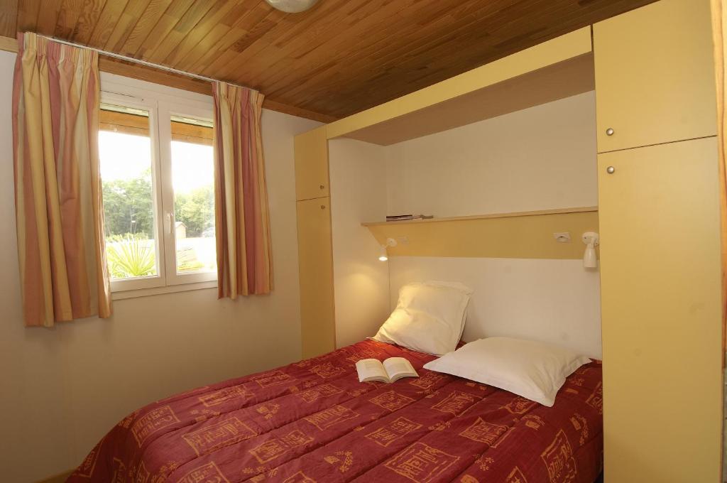 מלון Villandraut Domaine Du Roi Kysmar חדר תמונה